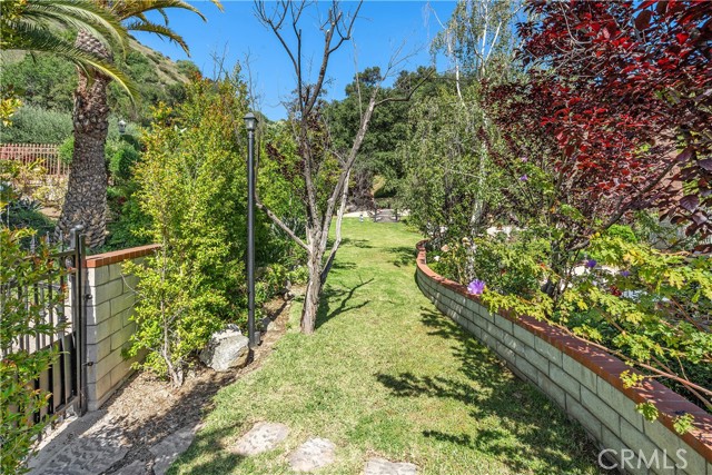 Detail Gallery Image 32 of 42 For 1170 N Englewild Dr., Glendora,  CA 91741 - 5 Beds | 6/1 Baths