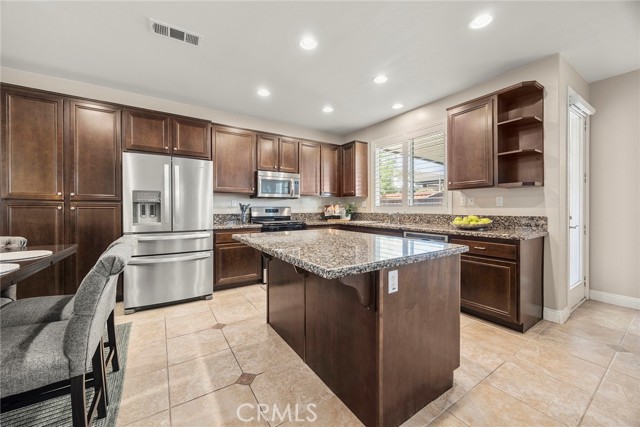 29861 Blue Water Way, Menifee, CA 92584 photo 13