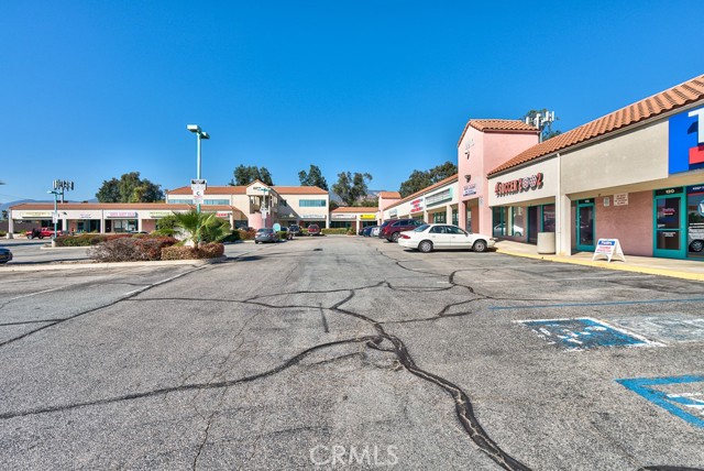 2210 E Highland Avenue, San Bernardino, California 92404, ,Commercial Sale,For Sale,2210 E Highland Avenue,CRDW22099136