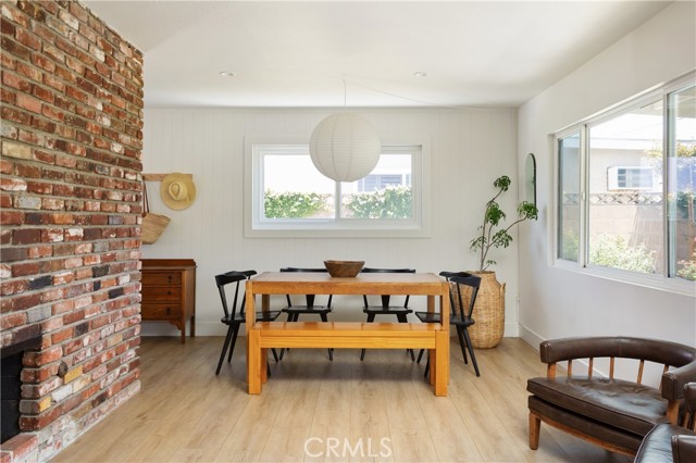 2136 E Jackson Avenue, Orange CA: https://media.crmls.org/medias/63b0f52d-6c3e-43e7-96d4-7418011061c4.jpg