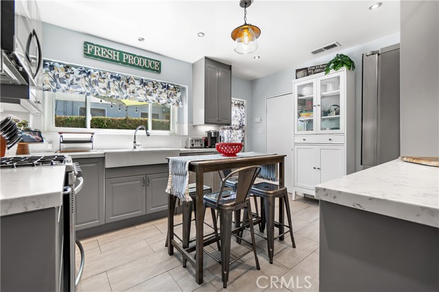 Detail Gallery Image 9 of 55 For 13611 Walnut St, Whittier,  CA 90602 - 3 Beds | 2 Baths