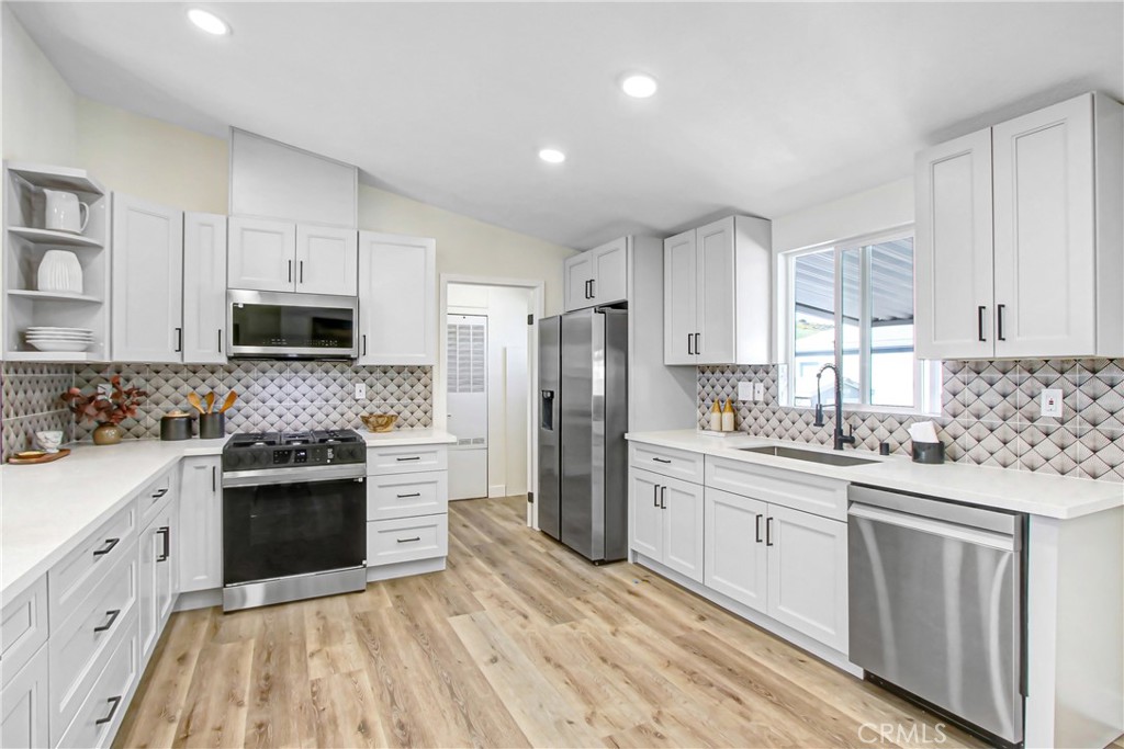 13039 Alpine Drive - photo 2