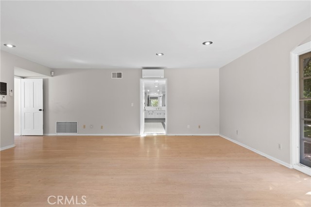 Detail Gallery Image 23 of 50 For 809 Highland Dr, La Canada Flintridge,  CA 91011 - 5 Beds | 5 Baths