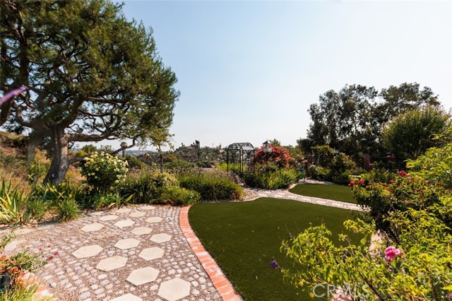 Detail Gallery Image 31 of 44 For 1522 Deerfoot Drive, Diamond Bar,  CA 91765 - 4 Beds | 3 Baths