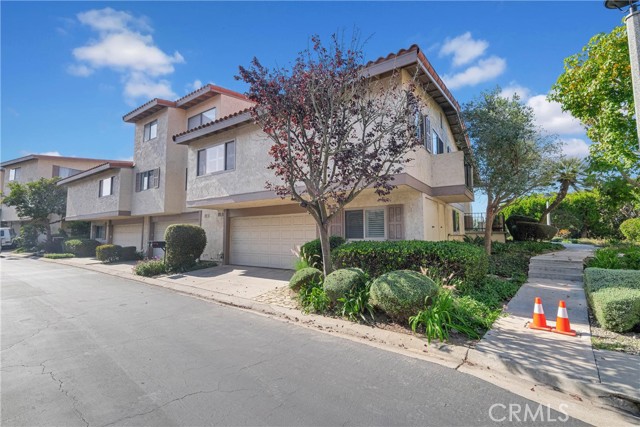 Front Image Thumbnail for CRSB25253176