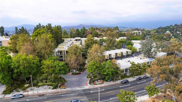 Detail Gallery Image 39 of 63 For 898 Temple Ter #223,  Los Angeles,  CA 90042 - 2 Beds | 1 Baths