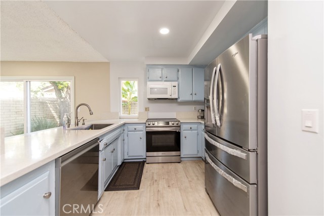 12441 Interior Circle, Los Alamitos CA: https://media.crmls.org/medias/63b4a62e-160a-43ad-90fa-2823b68c1ede.jpg
