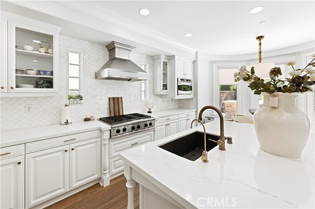 Detail Gallery Image 26 of 60 For 54 Valley Terrace, Irvine,  CA 92603 - 5 Beds | 4/1 Baths