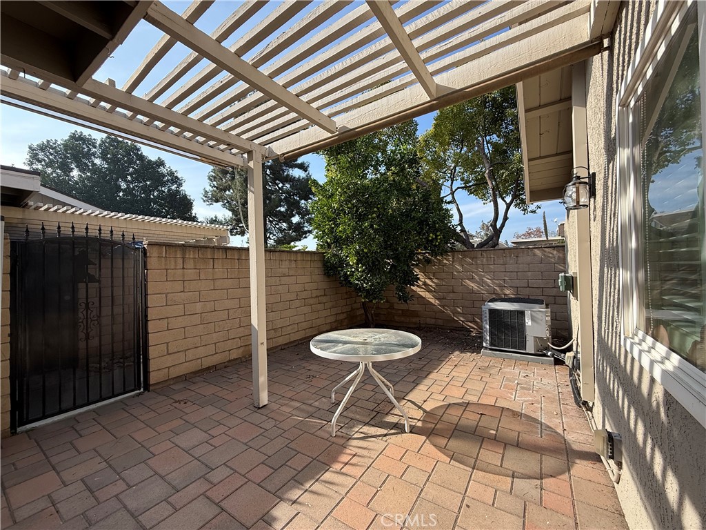 MLS #CV25264219 image #27