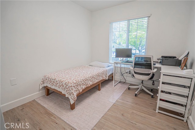 Detail Gallery Image 22 of 26 For 25891 Fenda, Valencia,  CA 91355 - 3 Beds | 2 Baths