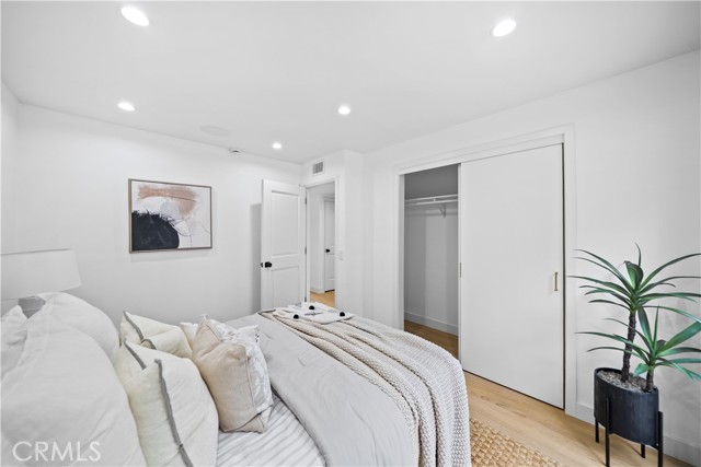 Detail Gallery Image 29 of 61 For 16214 Bimini, Huntington Beach,  CA 92649 - 5 Beds | 3 Baths