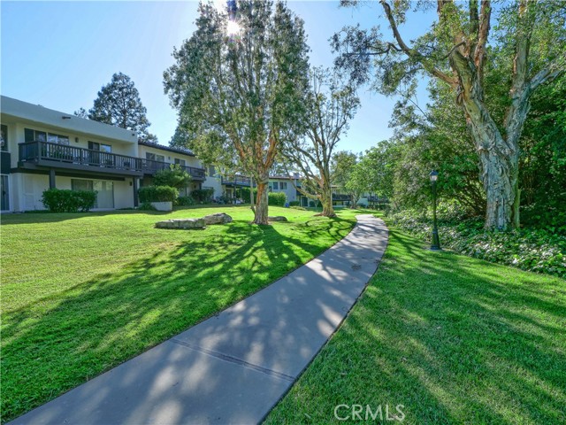 Detail Gallery Image 29 of 34 For 17 Aspen Way, Rolling Hills Estates,  CA 90274 - 3 Beds | 3 Baths