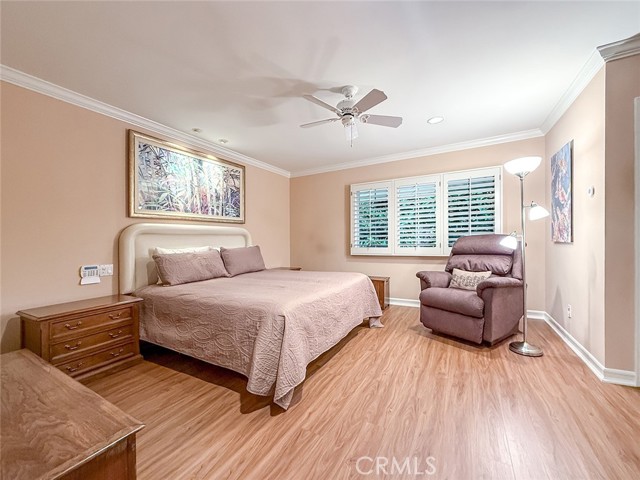 17512 Superior Street photo 45
