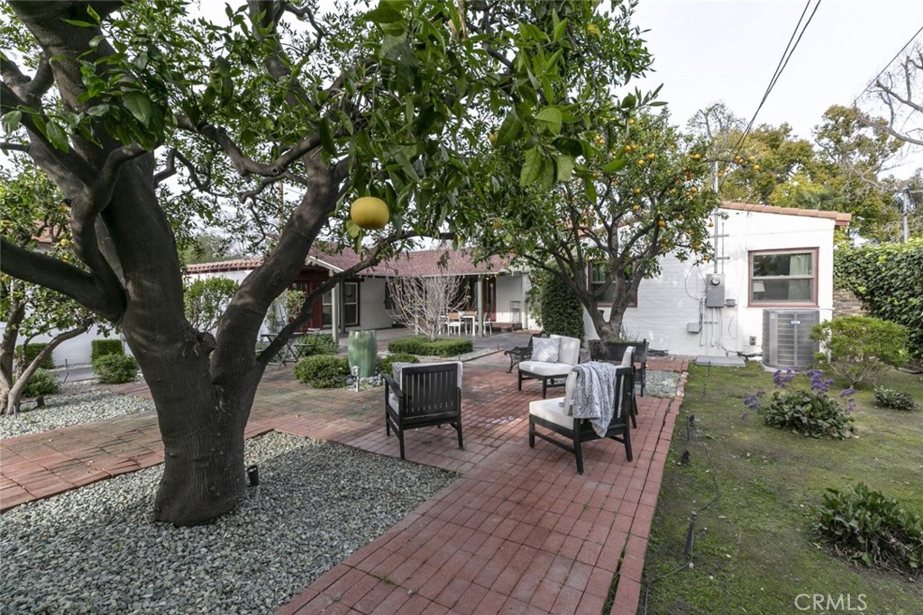 233 N Sparks StreetBurbank img 31