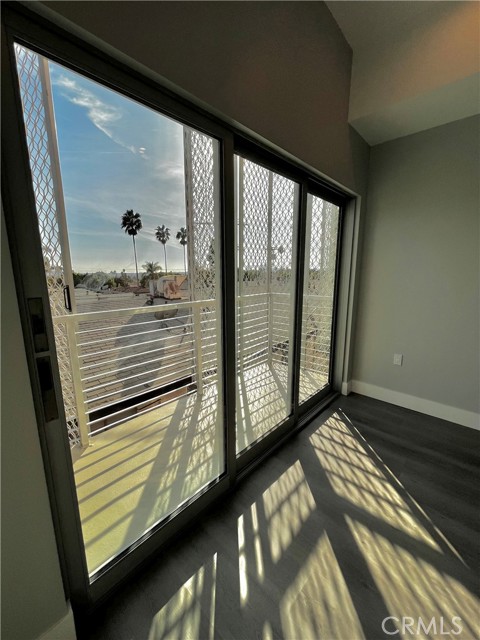 Detail Gallery Image 16 of 34 For 1223 N Hayworth Ave #7,  West Hollywood,  CA 90046 - 2 Beds | 2/1 Baths