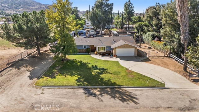 Detail Gallery Image 37 of 41 For 29613 Archibek Dr, Nuevo,  CA 92567 - 3 Beds | 2/1 Baths