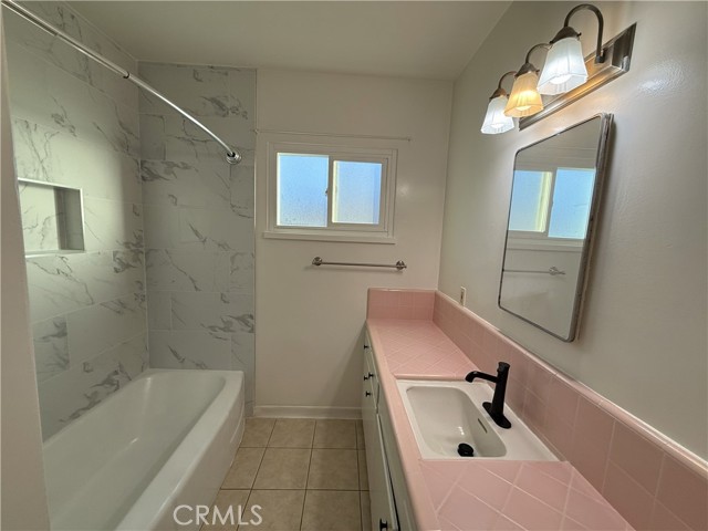 Detail Gallery Image 9 of 12 For 665 S Lake Ave, Pasadena,  CA 91106 - 1 Beds | 1 Baths