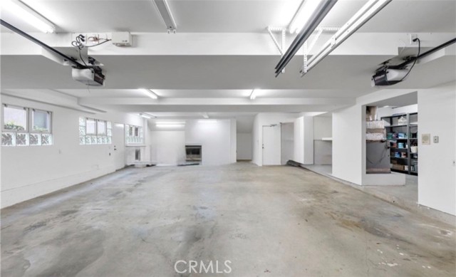 Detail Gallery Image 40 of 44 For 621 6th, Manhattan Beach,  CA 90266 - 3 Beds | 3/1 Baths