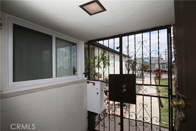 Detail Gallery Image 4 of 29 For 1523 Pebble Hurst St, Monterey Park,  CA 91754 - 3 Beds | 2 Baths