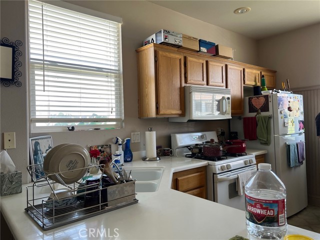 Detail Gallery Image 10 of 28 For 1608 Ametista Dr, San Jacinto,  CA 92583 - 2 Beds | 2 Baths