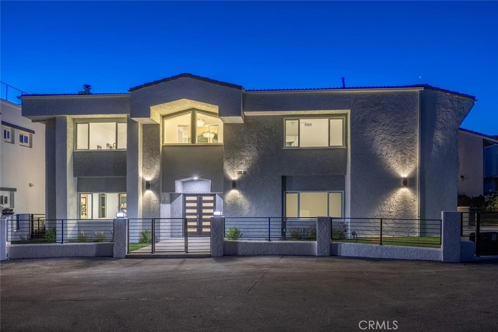 23835 Bella Vista Drive