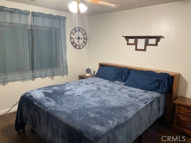 1014 E Jackson Street, Rialto CA: https://media.crmls.org/medias/63be3084-74aa-4164-b936-0a976cf5670e.jpg