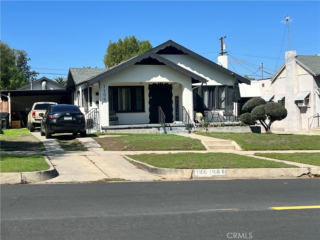 Duplex at 1106 S BELLE