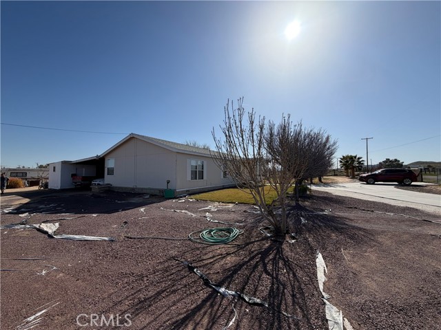 Detail Gallery Image 3 of 19 For 36633 Hidden River, Hinkley,  CA 92347 - 4 Beds | 2 Baths