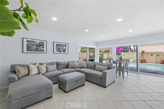 Image 19 of 60 For 4395 Avenida Carmel