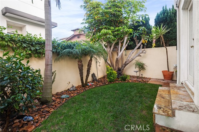 202 Lucia Avenue, Redondo Beach, California 90277, 5 Bedrooms Bedrooms, ,3 BathroomsBathrooms,Residential,Sold,Lucia,SB21191520