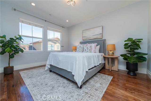 144 Coral Rose, Irvine CA: https://media.crmls.org/medias/63c0744a-614c-4d54-9c56-60bdc4ac95d0.jpg