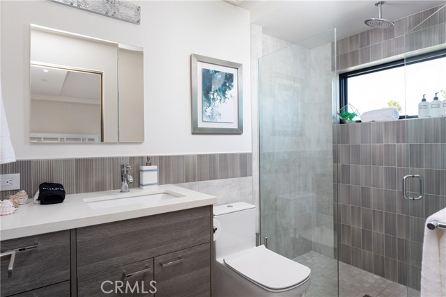 Detail Gallery Image 17 of 22 For 356 Dahlia Place, Corona Del Mar,  CA 92625 - 3 Beds | 3/2 Baths