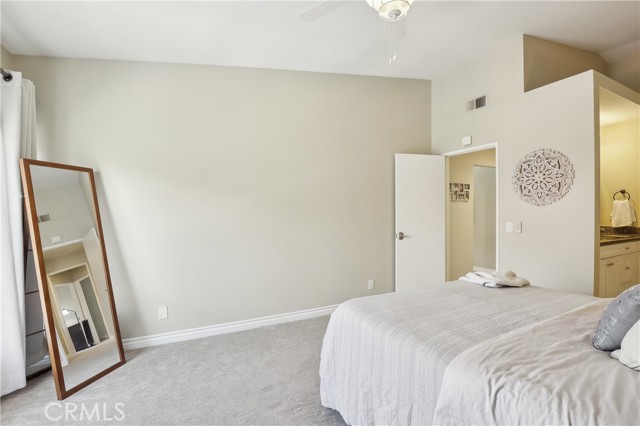 1 Buttercup, Rancho Santa Margarita CA: https://media.crmls.org/medias/63c0ffa0-2bdd-4780-8c2c-0e4b222156a3.jpg