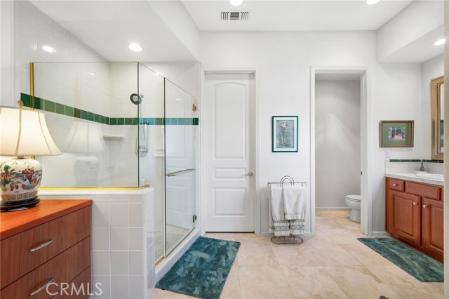 Image 18 of 47 For 75641 Grahamstown Lane