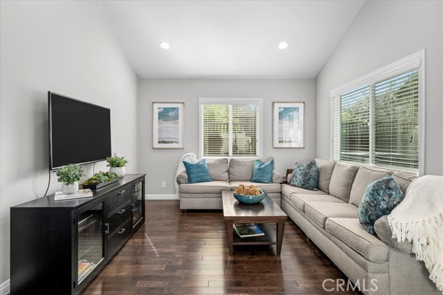 416 Avenue E, Redondo Beach, California 90277, 5 Bedrooms Bedrooms, ,2 BathroomsBathrooms,Residential,Sold,Avenue E,SB21248729