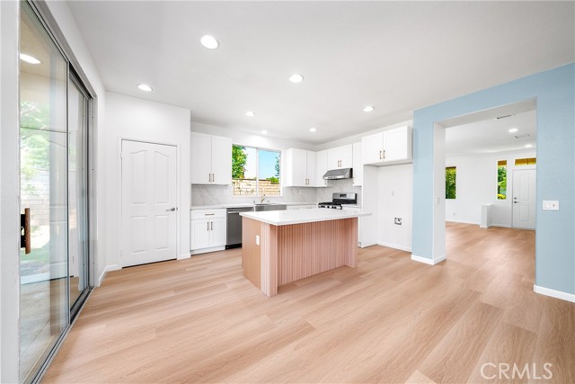Detail Gallery Image 11 of 53 For 9396 Brookview Ct, Rancho Cucamonga,  CA 91730 - 4 Beds | 3 Baths