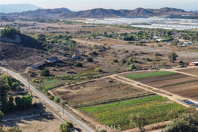 Detail Gallery Image 9 of 11 For 17751 Lake Mathews, Perris,  CA 92570 - 2 Beds | 1 Baths