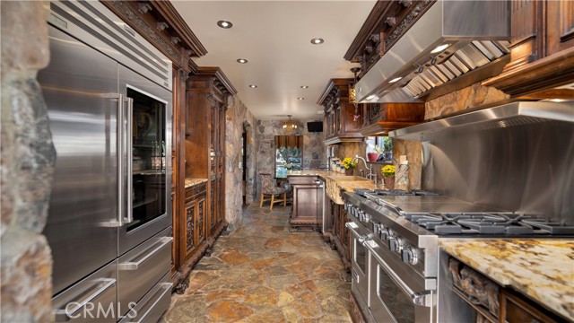 Detail Gallery Image 26 of 70 For 2510 N Park Bld, Santa Ana,  CA 92706 - 4 Beds | 2/1 Baths