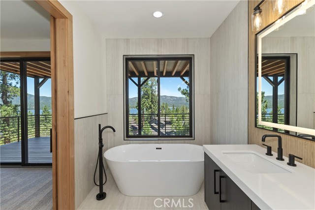 40564 Ironwood Road, Big Bear Lake CA: https://media.crmls.org/medias/63c1ac9e-da3e-4ba8-a2b5-be78da1566d8.jpg