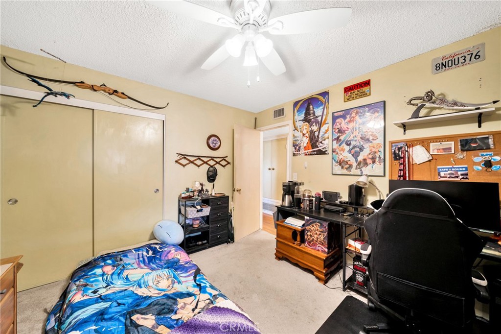 https://media.crmls.org/medias/63c24303-4cbd-4fae-bdee-bfd15b75128d.jpg?preset=X-Large