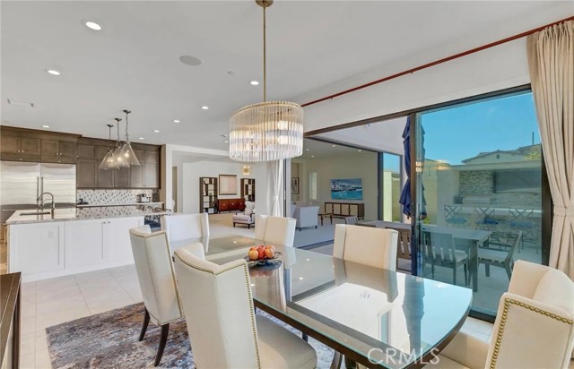 Detail Gallery Image 10 of 36 For 52 Eider Run, Irvine,  CA 91618 - 5 Beds | 5/1 Baths