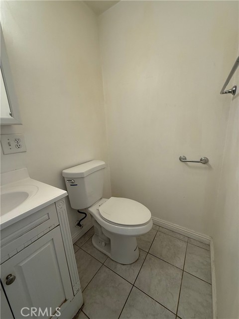 Detail Gallery Image 7 of 25 For 15513 Andrae Ct #C,  North Hills,  CA 91343 - 0 Beds | 1 Baths