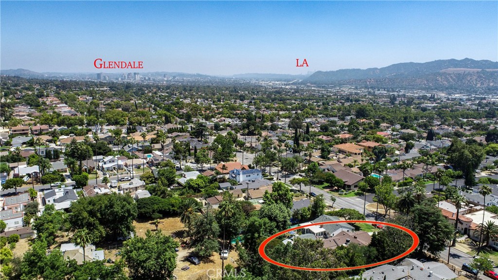 https://media.crmls.org/medias/63c61766-9869-44b1-a981-7fc4af569242.jpg?preset=X-Large