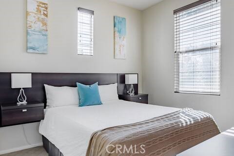 Detail Gallery Image 15 of 26 For 209 Tall Oak, Irvine,  CA 92603 - 3 Beds | 3/1 Baths