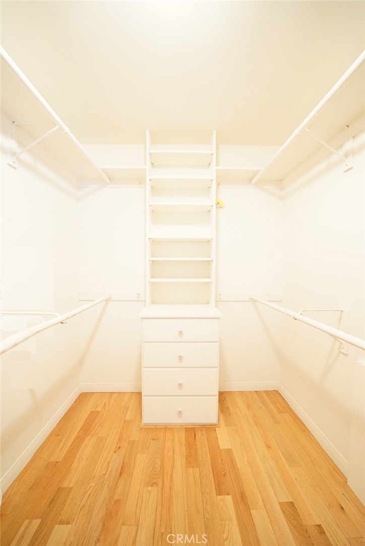 MLS #WS25216406 image #23