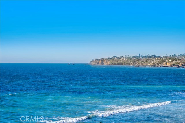 Detail Gallery Image 23 of 31 For 1051 Gaviota Dr, Laguna Beach,  CA 92651 - 2 Beds | 2 Baths