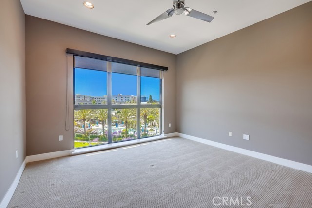 Detail Gallery Image 27 of 75 For 402 Rockefeller #410,  Irvine,  CA 92612 - 2 Beds | 2/1 Baths