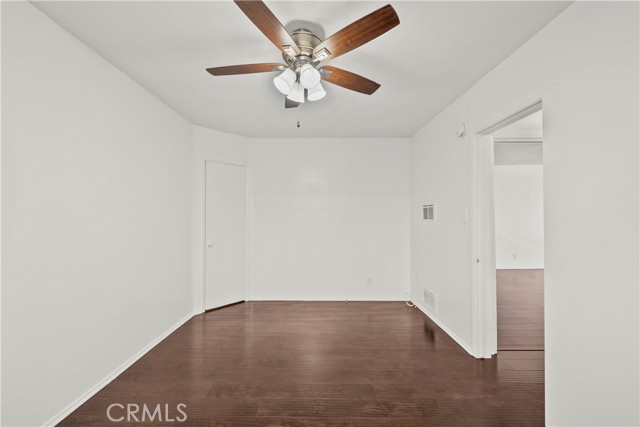 Detail Gallery Image 25 of 40 For 4015 Palmwood Dr, Los Angeles,  CA 90008 - – Beds | – Baths