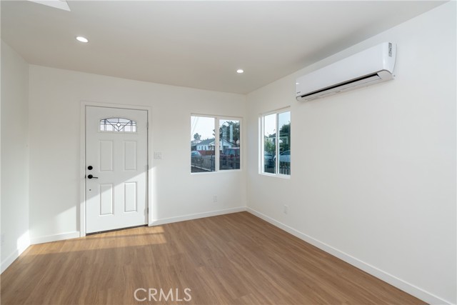 Detail Gallery Image 21 of 48 For 158 E 85th, Los Angeles,  CA 90003 - – Beds | – Baths