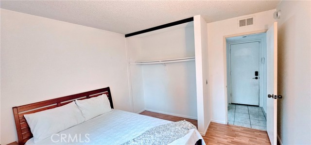 Detail Gallery Image 4 of 11 For 6 Sage Canyon, Pomona,  CA 91766 - 1 Beds | 1 Baths